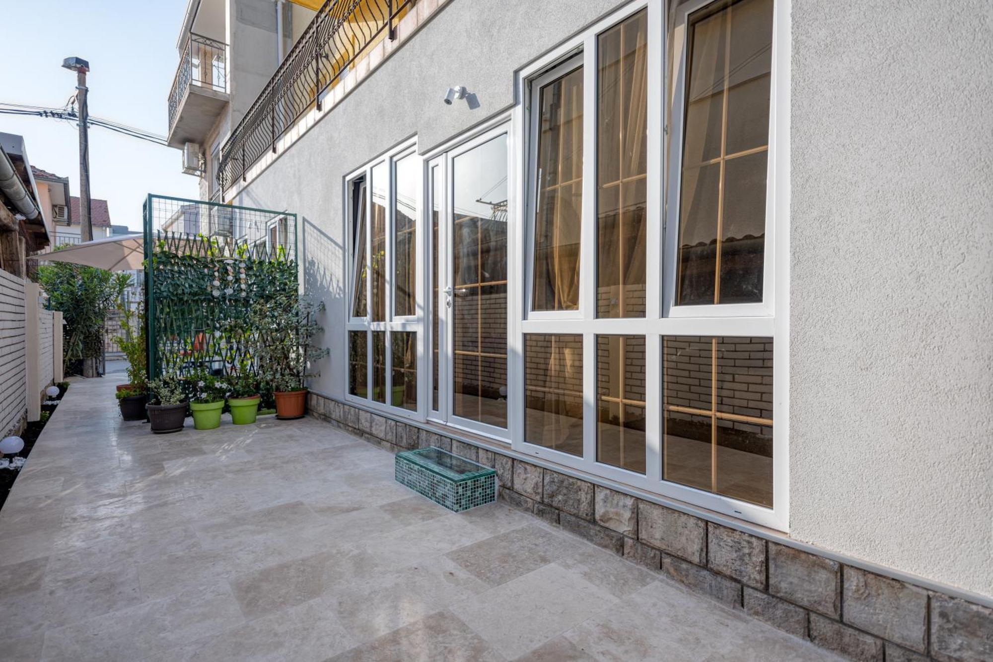 Apartments Vujosevic Tivat Exteriér fotografie